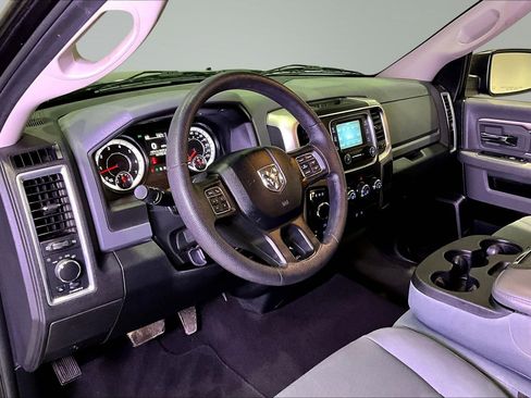 Used 2017 RAM 1500 Classic SLT image 16