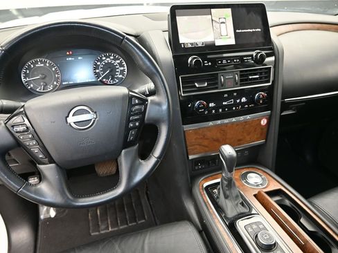 Used 2024 Nissan Armada SL w/ Captain's Chairs Package RWD image 22