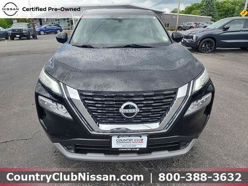 Certified 2023 Nissan Rogue SV AWD/4WD image 3