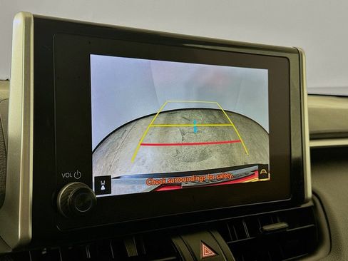 Certified 2024 Toyota RAV4 XLE AWD/4WD image 18