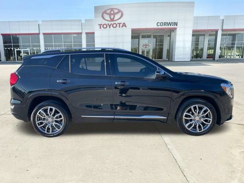 Used 2024 GMC Terrain Denali w/ LPO, Floor Liner Package AWD/4WD image 6