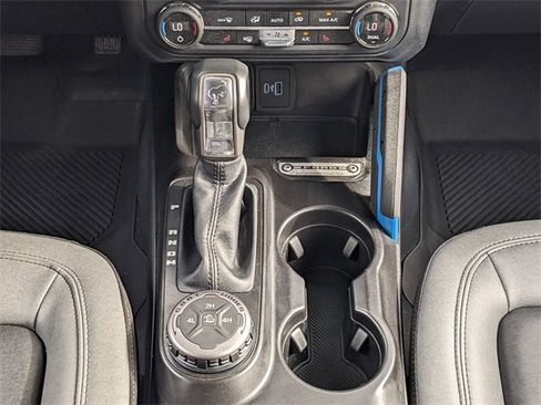 Used 2023 Ford Bronco Black Diamond image 15