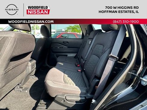 Certified 2025 Nissan Pathfinder SV AWD/4WD image 24