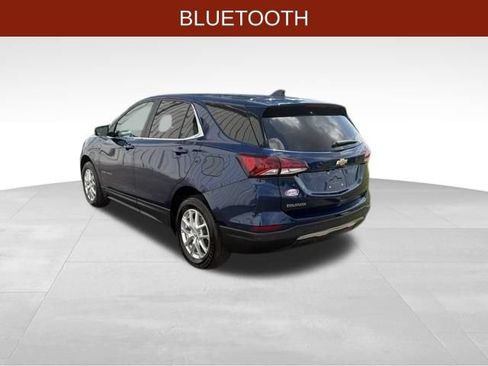 Used 2022 Chevrolet Equinox LT w/ Driver Convenience Package FWD image 5