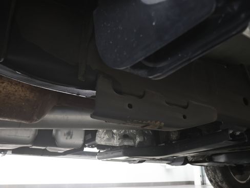 Used 2023 GMC Sierra 2500 Pro w/ Gooseneck/5TH Wheel Package image 24