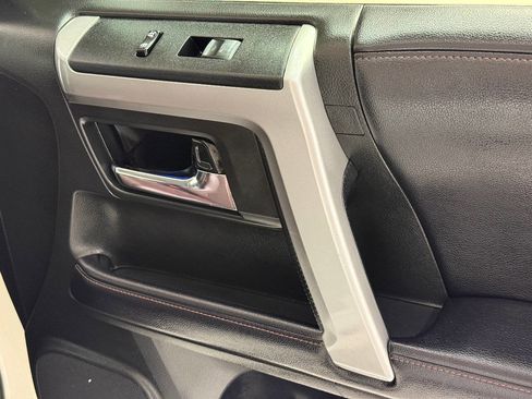 Used 2018 Toyota 4Runner Limited image 40