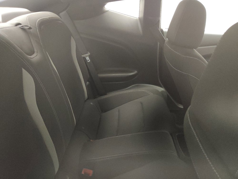 Used 2018 Chevrolet Camaro LT RWD image 19