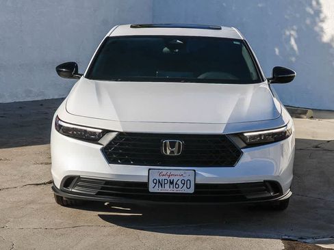 Used 2024 Honda Accord Sport image 2