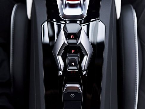 Used 2023 Lamborghini Huracan EVO image 71