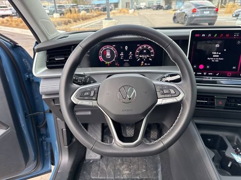 New 2026 Volkswagen Tiguan SE image 14