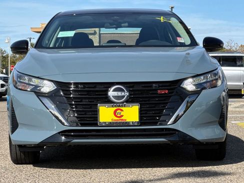 New 2025 Nissan Sentra SR image 3