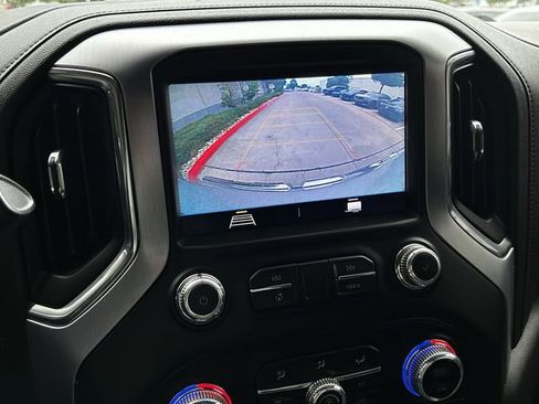 Used 2020 GMC Sierra 1500 Elevation w/ Elevation Value Package image 18