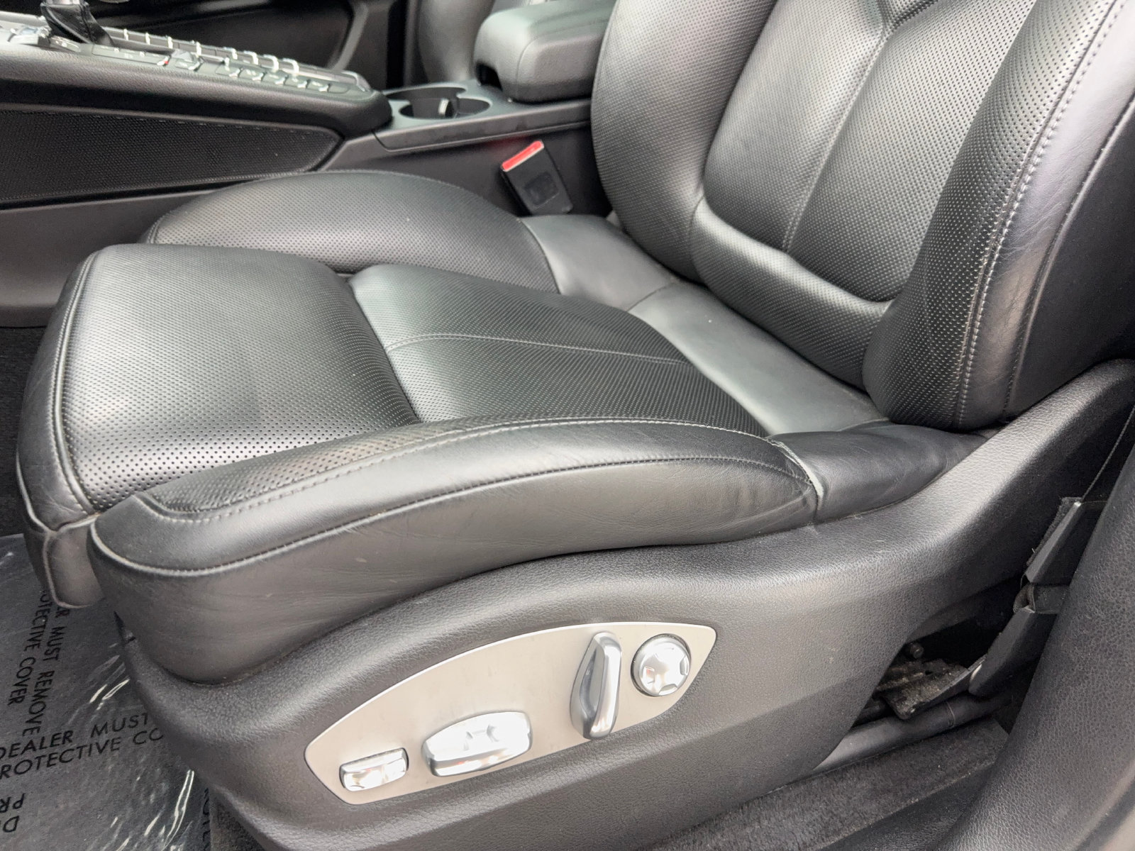 Used 2018 Porsche Macan Sport Edition AWD/4WD image 34