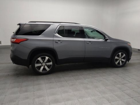 Used 2021 Chevrolet Traverse LT w/ LT Premium Package image 10