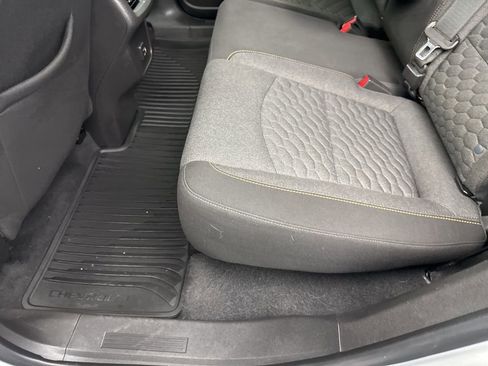 Used 2020 Chevrolet Equinox LT AWD/4WD image 34