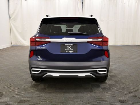 Certified 2023 Kia Seltos S w/ Navigation Package FWD image 6