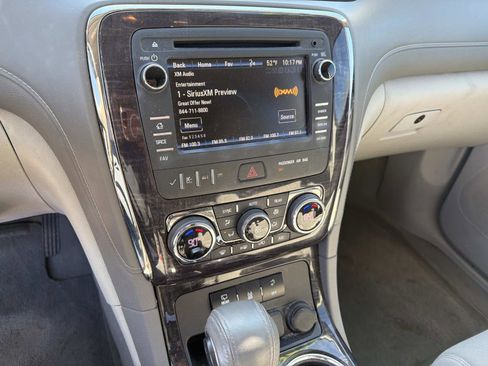 Used 2015 Buick Enclave Convenience image 8