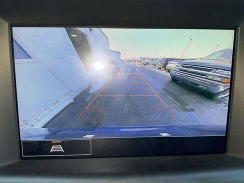 Used 2023 GMC Terrain SLT w/ LPO, Floor Liner Package image 2