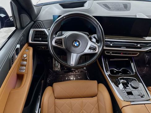 Used 2023 BMW X7 xDrive40i w/ M Sport Package image 24