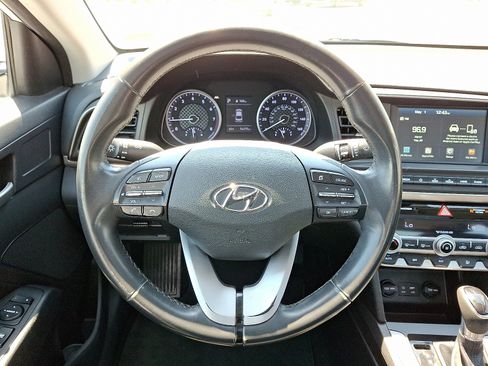 Used 2019 Hyundai Elantra Value Edition w/ Cargo Package FWD image 22