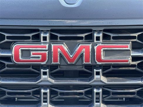 Used 2025 GMC Canyon AT4 w/ Nightfall Edition image 34