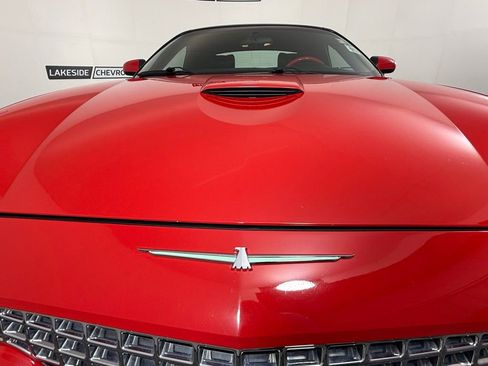 Used 2003 Ford Thunderbird RWD image 12
