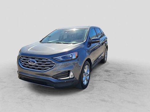 Used 2024 Ford Edge Titanium image 4
