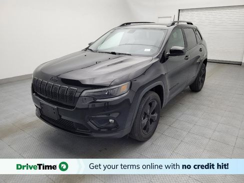 Used 2020 Jeep Cherokee Latitude Plus image 1