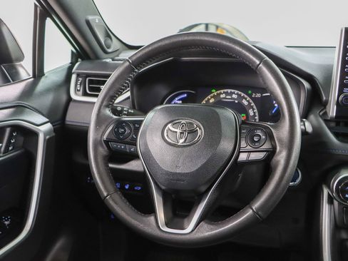 Used 2022 Toyota RAV4 XSE AWD/4WD image 12