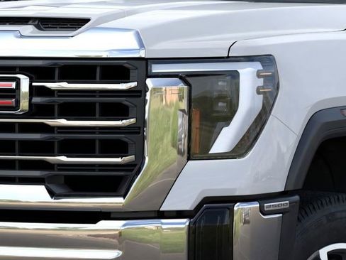 New 2026 GMC Sierra 2500 SLE w/ SLE Value Package; image 10