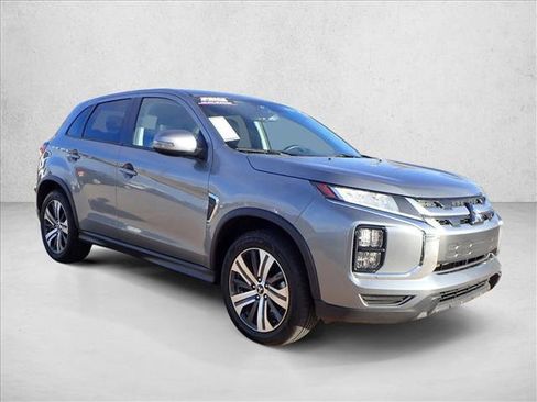 Used 2024 Mitsubishi Outlander Sport SE image 6