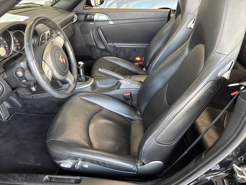 Used 2009 Porsche 911 Cabriolet image 12