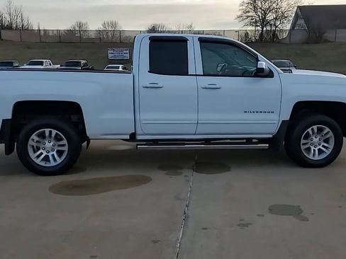 Used 2018 Chevrolet Silverado 1500 LT w/ All Star Edition image 9