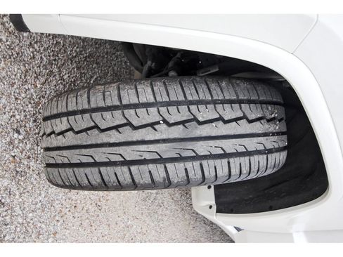 Used 2021 Jeep Grand Cherokee Overland RWD image 30