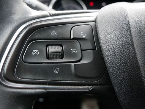 Used 2023 Buick Encore GX Select AWD/4WD image 31