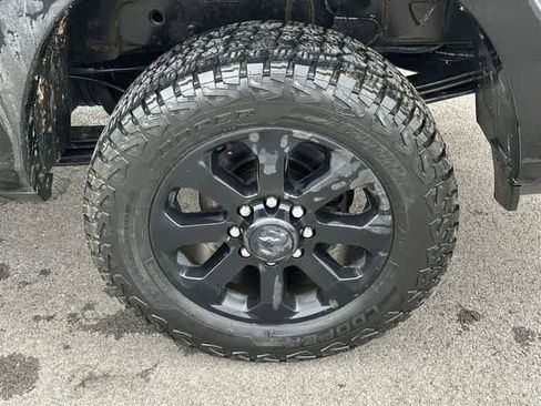 Used 2019 RAM 3500 Laramie image 5