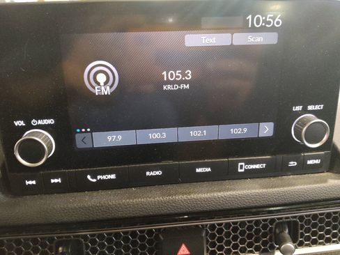 Used 2022 Honda Civic Sport image 25