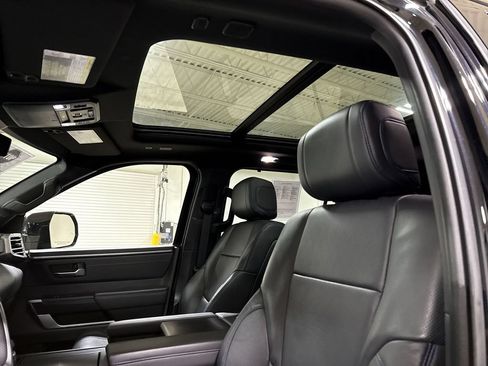 Used 2023 Toyota Sequoia Platinum AWD/4WD image 19