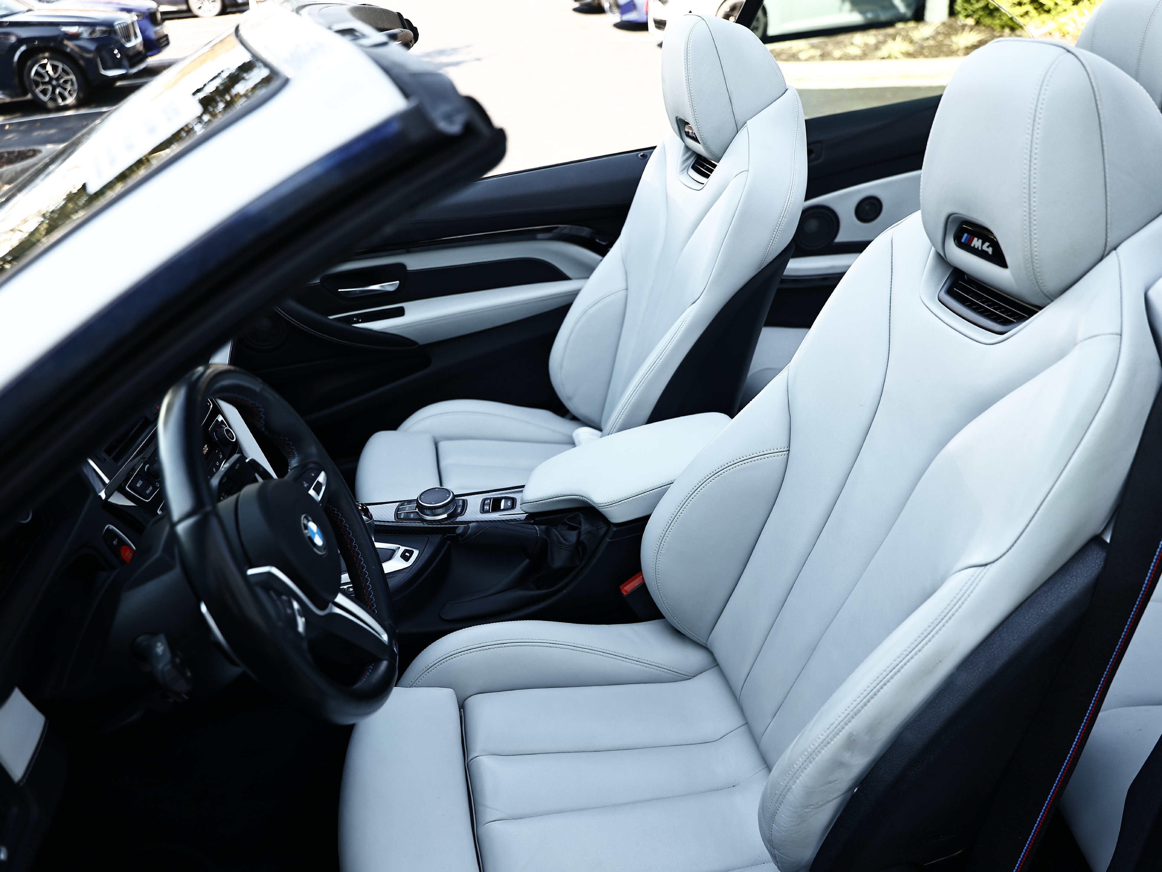 Used 2020 BMW M4 Convertible w/ Competition Package RWD image 21