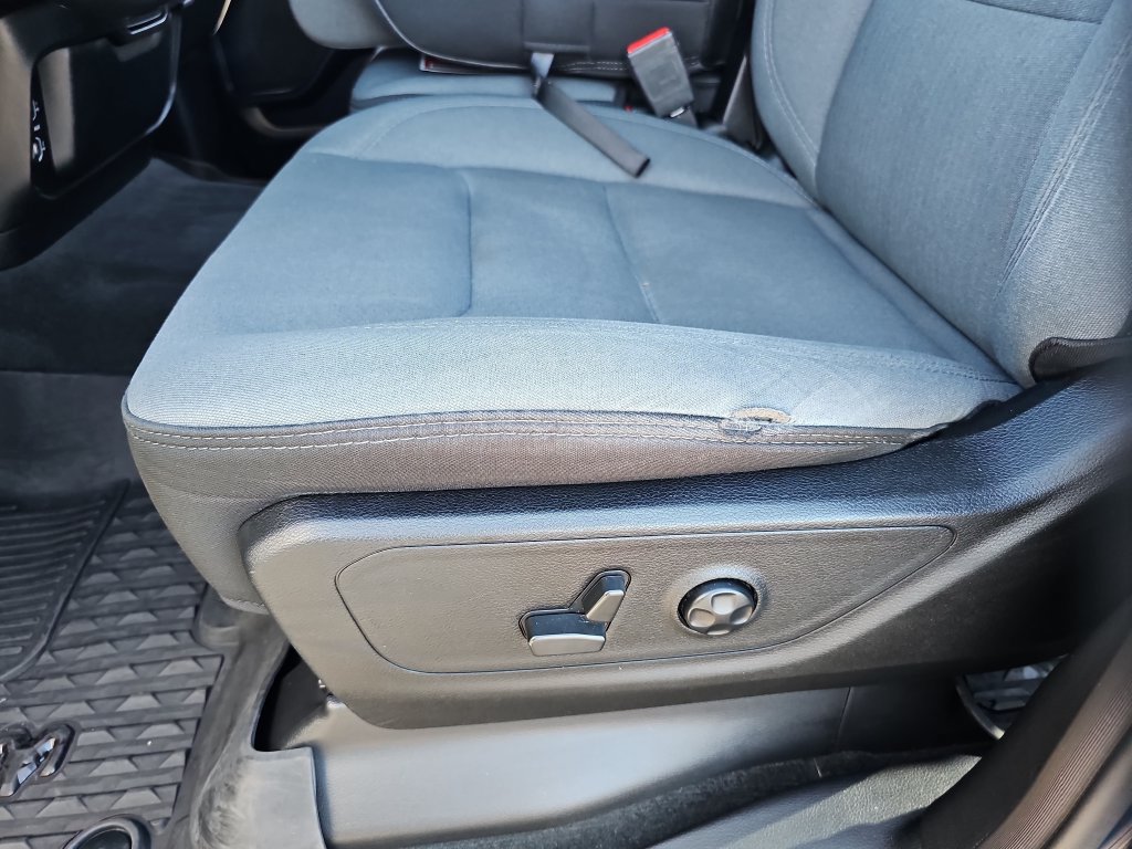 Used 2021 RAM 1500 Big Horn RWD image 18