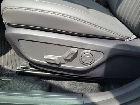 New 2027 Kia Seltos X-Line S w/ X-Line S Premium Package AWD/4WD image 16