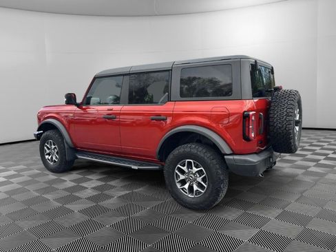 Used 2022 Ford Bronco Badlands image 3