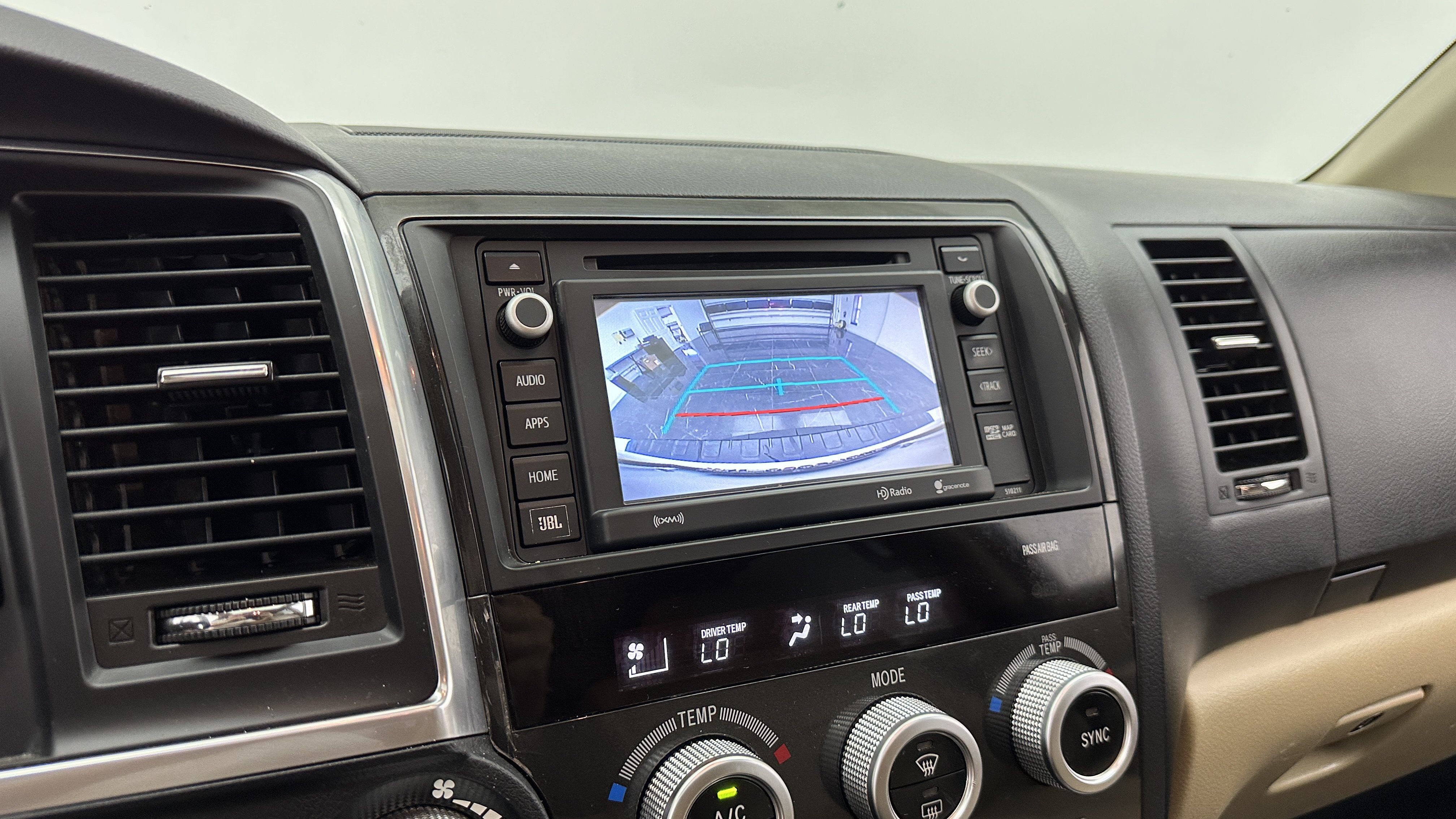 Used 2018 Toyota Sequoia Limited w/ Safety & Convenience Package RWD image 26