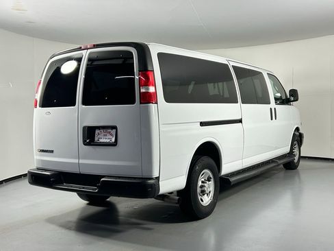 Used 2023 Chevrolet Express 3500 LS image 7