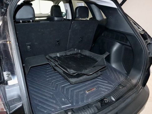 Certified 2022 Ford Escape Titanium w/ Class II Trailer Tow Package image 13