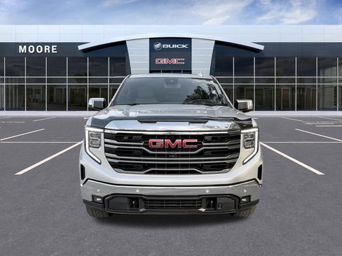 Used 2022 GMC Sierra 1500 SLT w/ SLT Premium Plus Package image 4