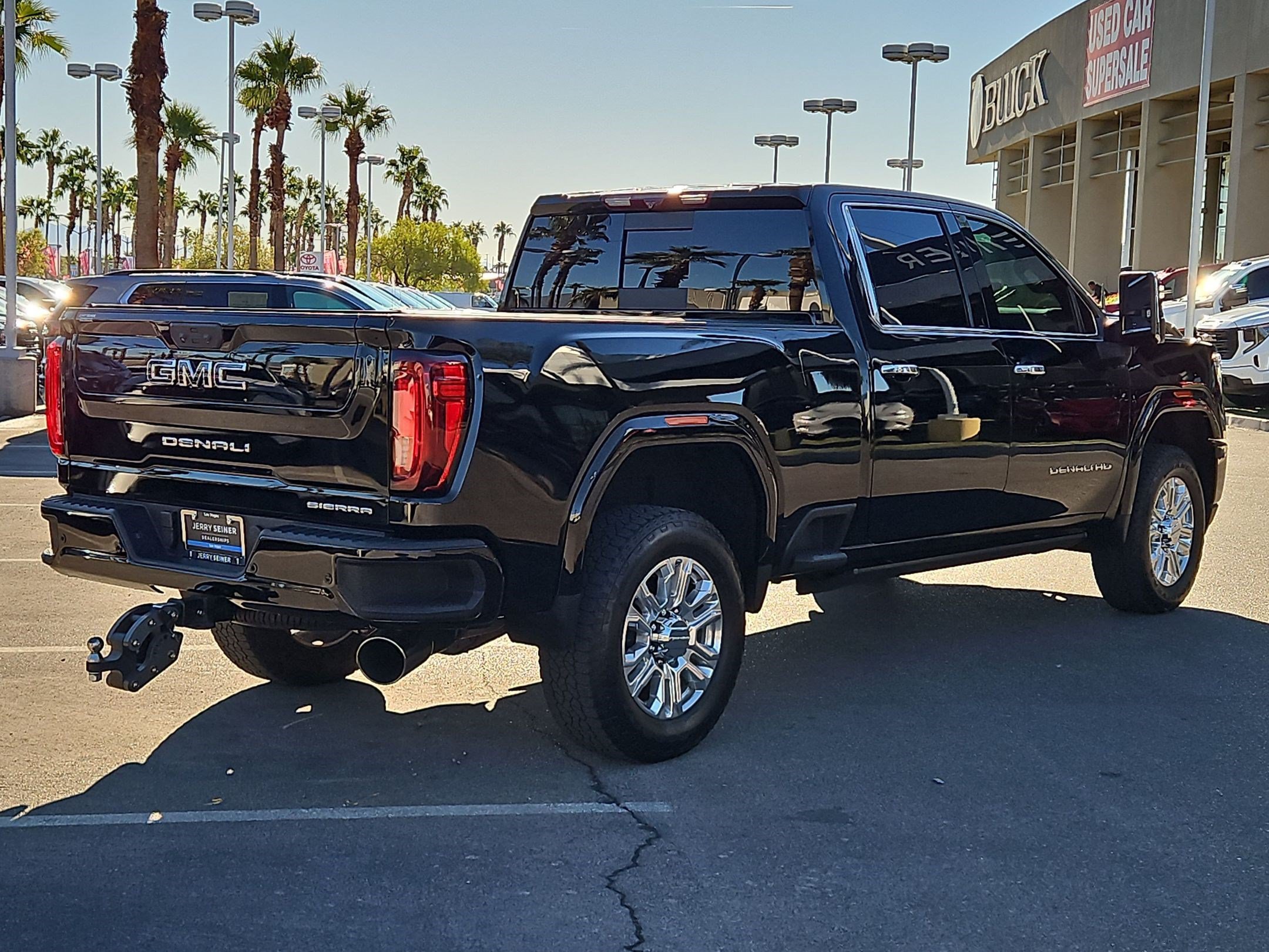 Used 2022 GMC Sierra 2500 Denali w/ Denali Ultimate Package AWD/4WD image 5