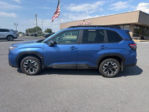 Certified 2026 Subaru Forester Premium AWD/4WD image 2