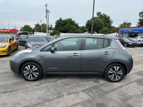 Used 2017 Nissan Leaf SL image 9