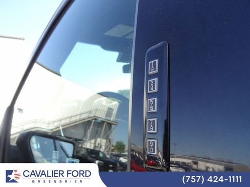 Used 2021 Ford F150 Lariat AWD/4WD image 17
